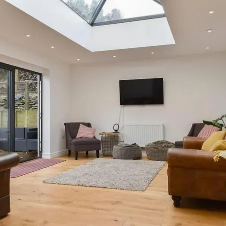 Chambercombe Villa - Harbour View, Decking, Garden, Games Room, Sleeps 20 Ilfracombe Exterior photo