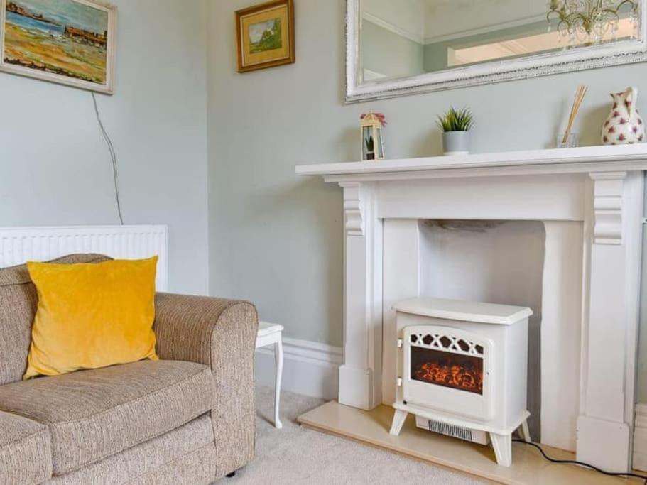 Chambercombe - Harbour View, Decking, Garden, Games Room, Sleeps 20 Villa Ilfracombe